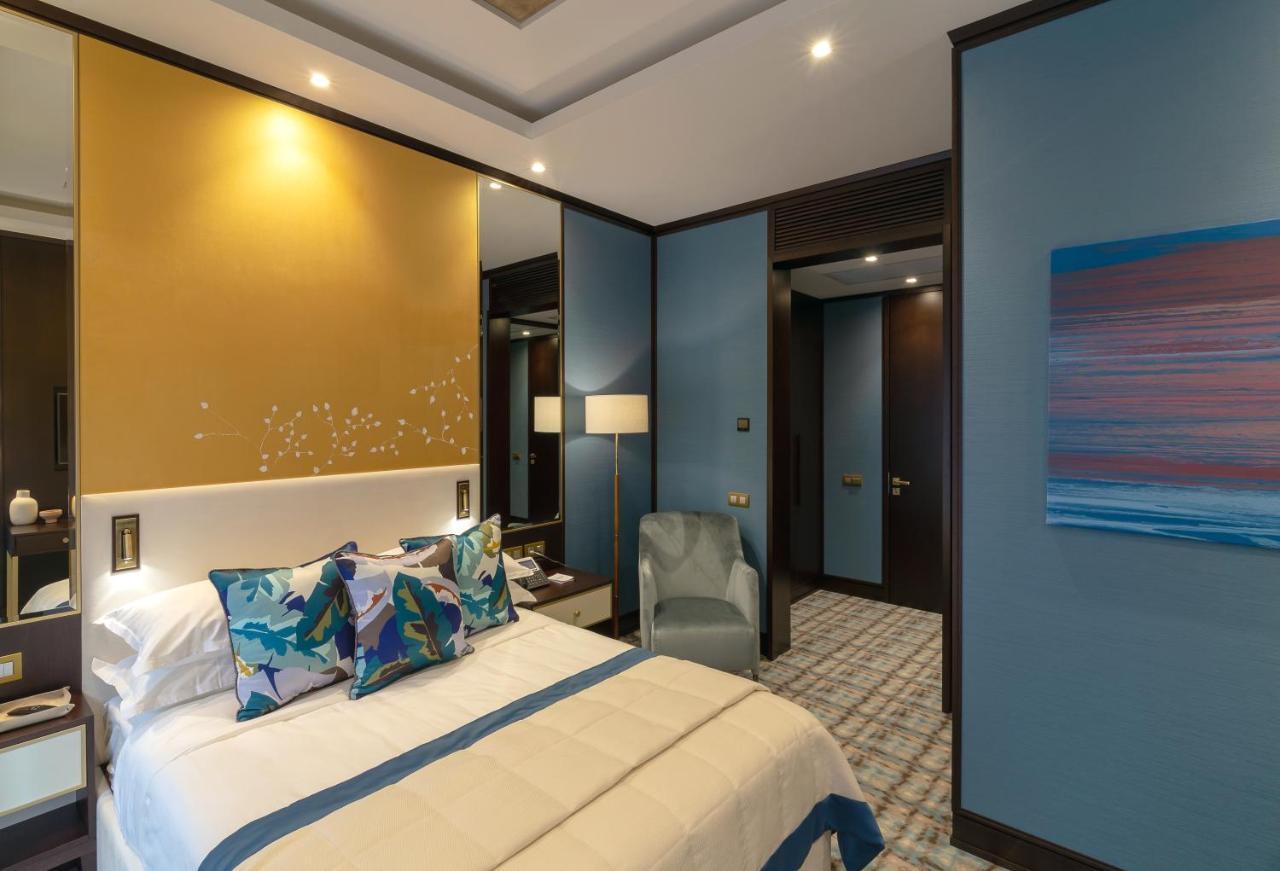 Soho Boutique Hotel Dnipro Exterior foto