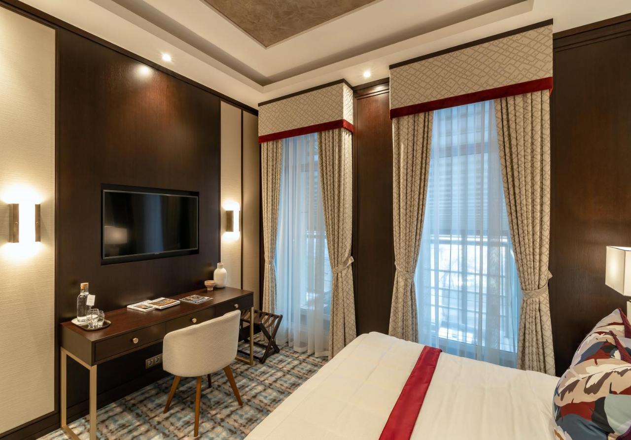 Soho Boutique Hotel Dnipro Exterior foto